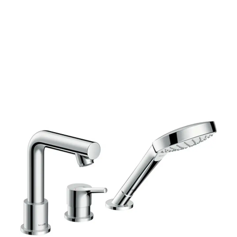 Hansgrohe Wannenrandmischer in verchromtem Finish, bestehend aus einer Mischbatterie, einem Ablageelement und einer Handbrause.